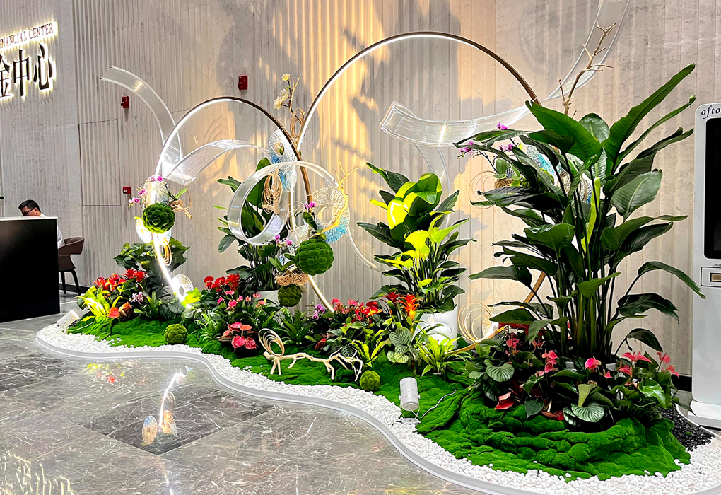 花草美陈案例：彩带从天而降,最天然的花朵艺术